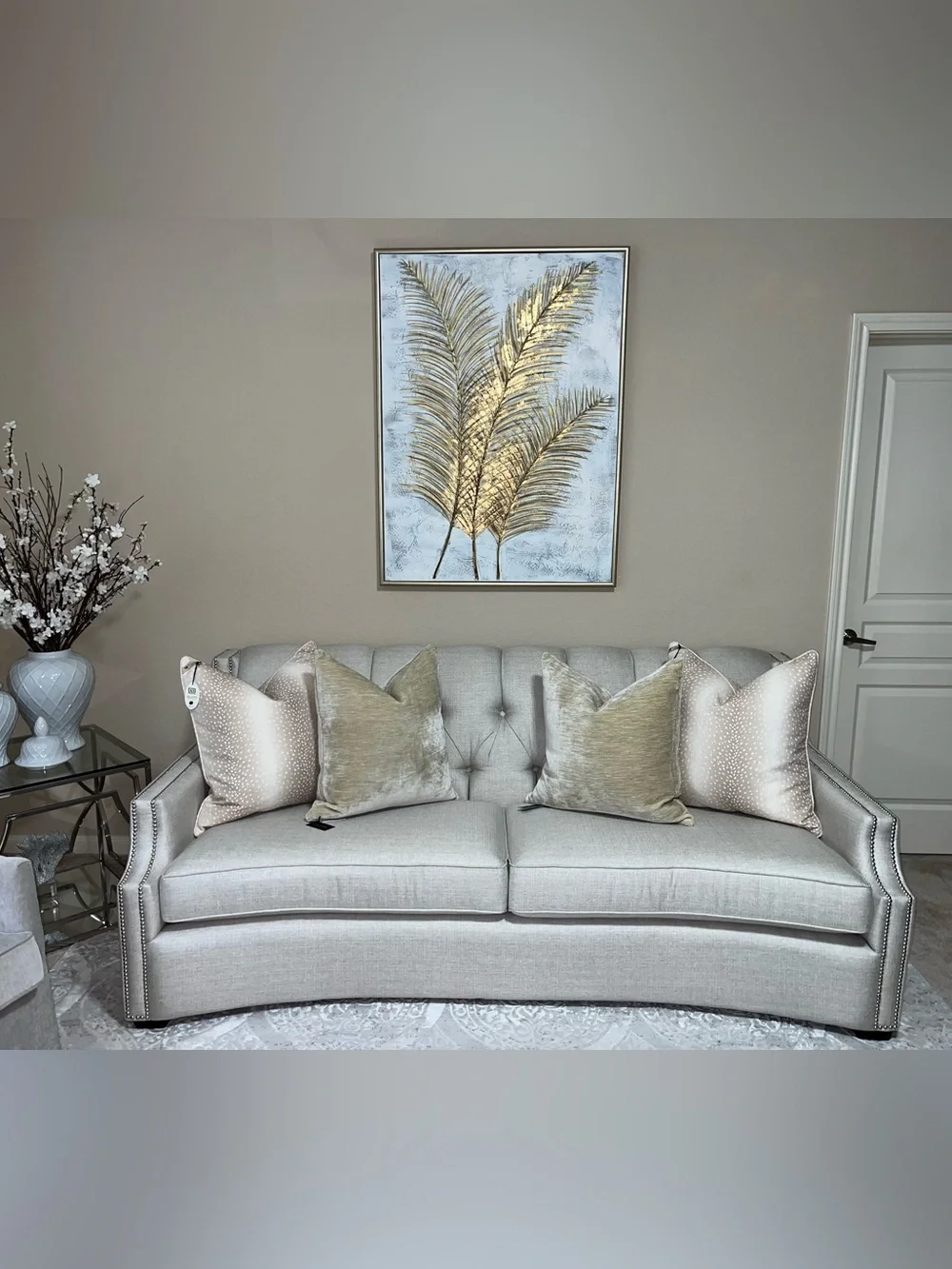 1-NWT P/Kaufmann luxe Champagne velvet luxury decorative pillow